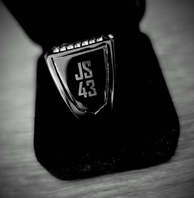 Ring Hinten